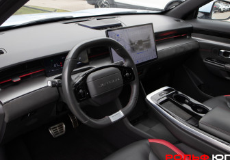 Подержанный автомобиль Jetour Dashing 2023 года (10 фото)