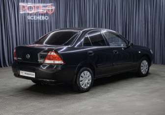 Подержанный автомобиль Nissan Almera Classic 2011 года (5 фото)