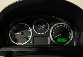 Подержанный автомобиль Land Rover Discovery 2007 года (11 фото)