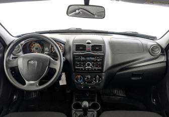 Подержанный автомобиль LADA (ВАЗ) Granta Sedan 2024 года (14 фото)