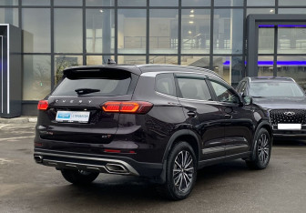 Подержанный автомобиль Chery Tiggo 8 Pro 2021 года (5 фото)