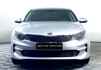 Подержанный автомобиль Kia Optima Sedan 2017 года (2 фото)