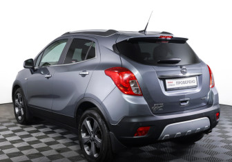 Подержанный автомобиль Opel Mokka 2014 года (7 фото)