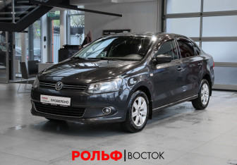 Подержанный автомобиль Volkswagen Polo Sedan 2013 года (1 фото)