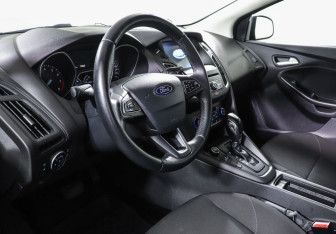 Подержанный автомобиль Ford Focus Wagon 2019 года (7 фото)