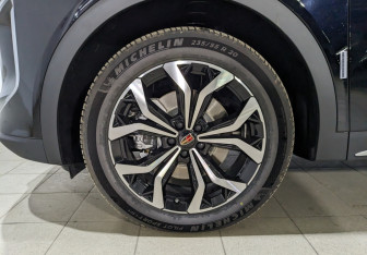 Новый Hongqi HS7 2025 (7 фото)