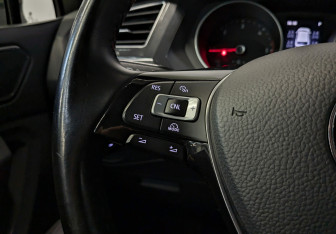 Подержанный автомобиль Volkswagen Tiguan 2018 года (25 фото)