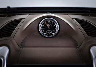 Подержанный автомобиль Porsche Cayenne 2015 года (17 фото)