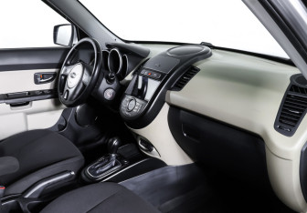 Подержанный автомобиль Kia Soul 2012 года (11 фото)