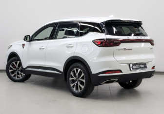 Подержанный автомобиль Chery Tiggo 7 Pro Max 2024 года (7 фото)