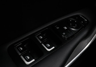 Подержанный автомобиль Kia Stinger 2019 года (31 фото)