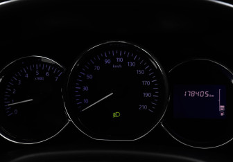 Подержанный автомобиль Renault Logan Sedan 2014 года (11 фото)