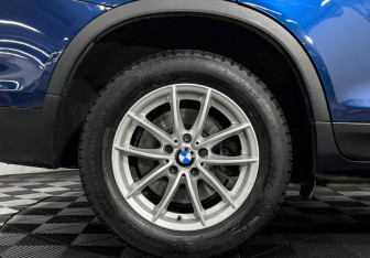 Подержанный автомобиль BMW X3 2016 года (7 фото)