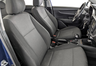 Подержанный автомобиль Kia Rio Hatchback 2021 года (23 фото)