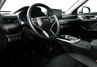 Подержанный автомобиль Haval Jolion 2023 года (11 фото)