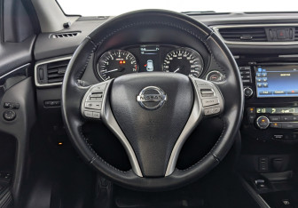Подержанный автомобиль Nissan Qashqai 2018 года (22 фото)