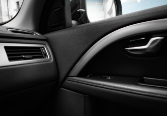 Подержанный автомобиль Volvo XC70 2014 года (21 фото)