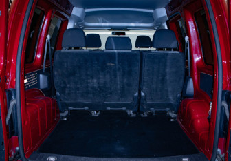 Подержанный автомобиль Volkswagen Caddy Compactvan 2019 года (21 фото)