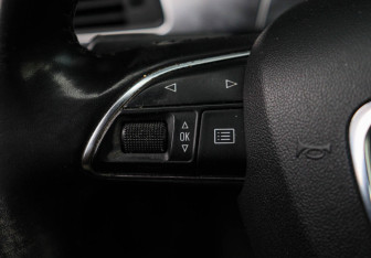 Подержанный автомобиль Audi A6 Sedan 2012 года (23 фото)