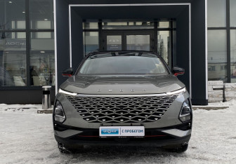 Подержанный автомобиль Omoda C5 2022 года (2 фото)