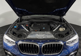Подержанный автомобиль BMW X4 2019 года (10 фото)