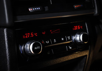 Подержанный автомобиль BMW X6 M 2018 года (12 фото)