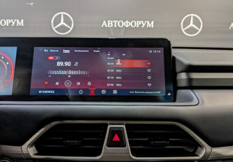 Подержанный автомобиль Exeed TXL 2023 года (17 фото)