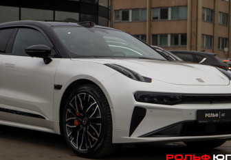 Подержанный автомобиль Zeekr 001 2024 года (24 фото)