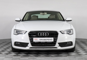 Подержанный автомобиль Audi A5 Coupe 2014 года (2 фото)