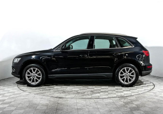 Подержанный автомобиль Audi Q5 2013 года (8 фото)