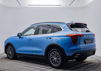 Подержанный автомобиль Haval Jolion 2024 года (3 фото)
