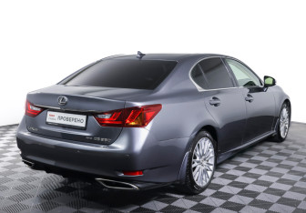 Подержанный автомобиль Lexus GS 2012 года (5 фото)