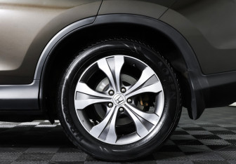 Подержанный автомобиль Honda CR-V 2013 года (25 фото)