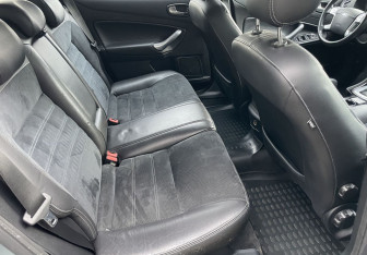 Подержанный автомобиль Ford Mondeo Sedan 2008 года (11 фото)