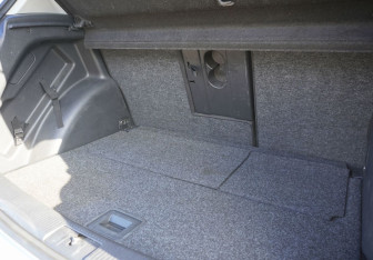 Подержанный автомобиль Volkswagen Golf Plus 2011 года (9 фото)