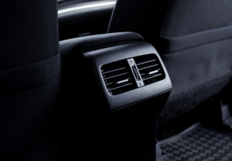 Подержанный автомобиль Honda CR-V 2014 года (21 фото)