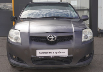 Подержанный автомобиль Toyota Auris Hatchback 2007 года (2 фото)