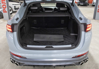 Подержанный автомобиль Geely Tugella 2022 года (10 фото)