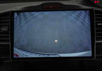 Подержанный автомобиль Honda Freed 2011 года (15 фото)