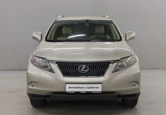 Подержанный автомобиль Lexus RX 2011 года (2 фото)