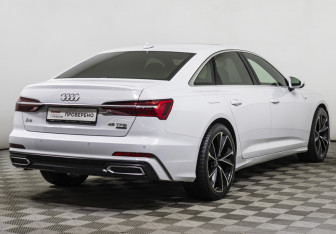 Подержанный автомобиль Audi A6 Sedan 2019 года (5 фото)