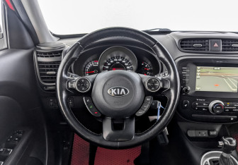 Подержанный автомобиль Kia Soul 2017 года (21 фото)