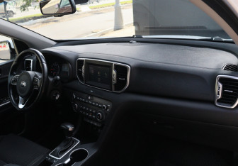 Подержанный автомобиль Kia Sportage 2018 года (7 фото)