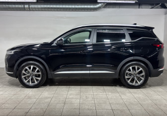 Подержанный автомобиль Chery Tiggo 7 Pro 2023 года (8 фото)