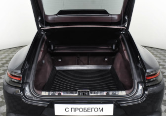Подержанный автомобиль Porsche Panamera Wagon 2017 года (20 фото)