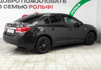 Подержанный автомобиль Chevrolet Cruze Sedan 2012 года (4 фото)