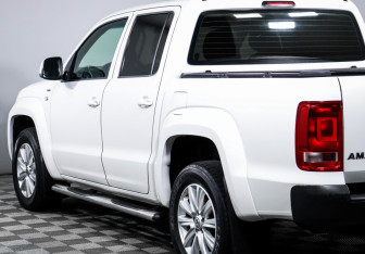 Подержанный автомобиль Volkswagen Amarok 2013 года (16 фото)