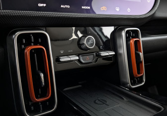 Подержанный автомобиль Haval Dargo 2023 года (24 фото)