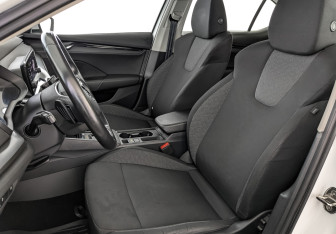 Подержанный автомобиль Skoda Octavia Liftback 2021 года (20 фото)