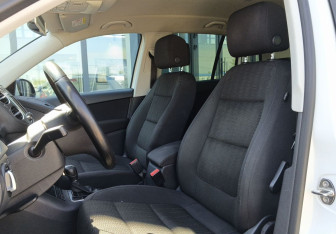 Подержанный автомобиль Volkswagen Tiguan 2013 года (18 фото)